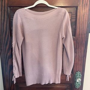 Ivanka Trump women’s sweater
